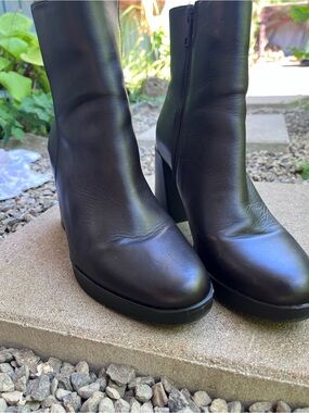Naturalizer platform boots